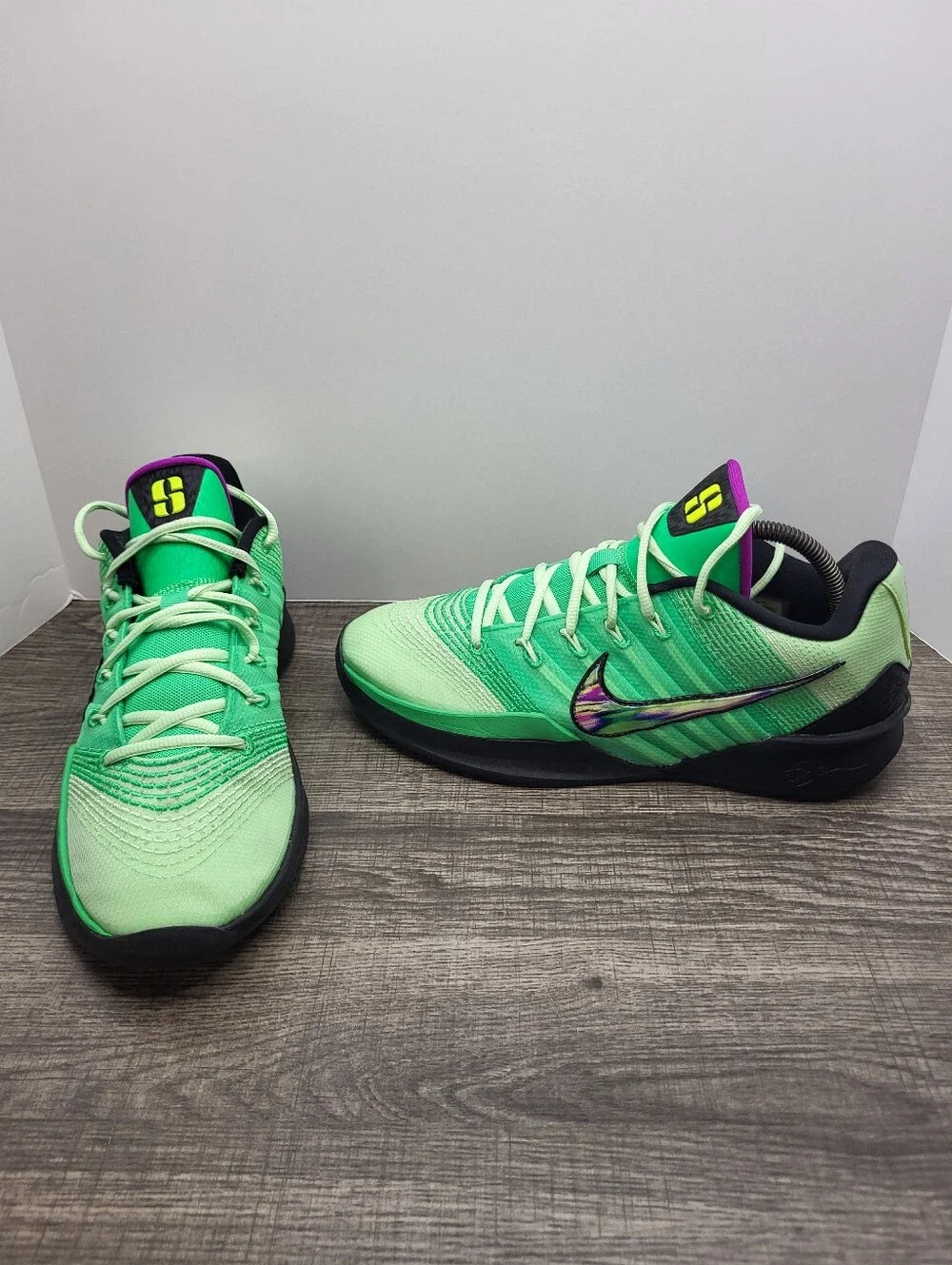 Nike Sabrina 3 Gamer Basketball Shoes Sneakers Women's Size 10